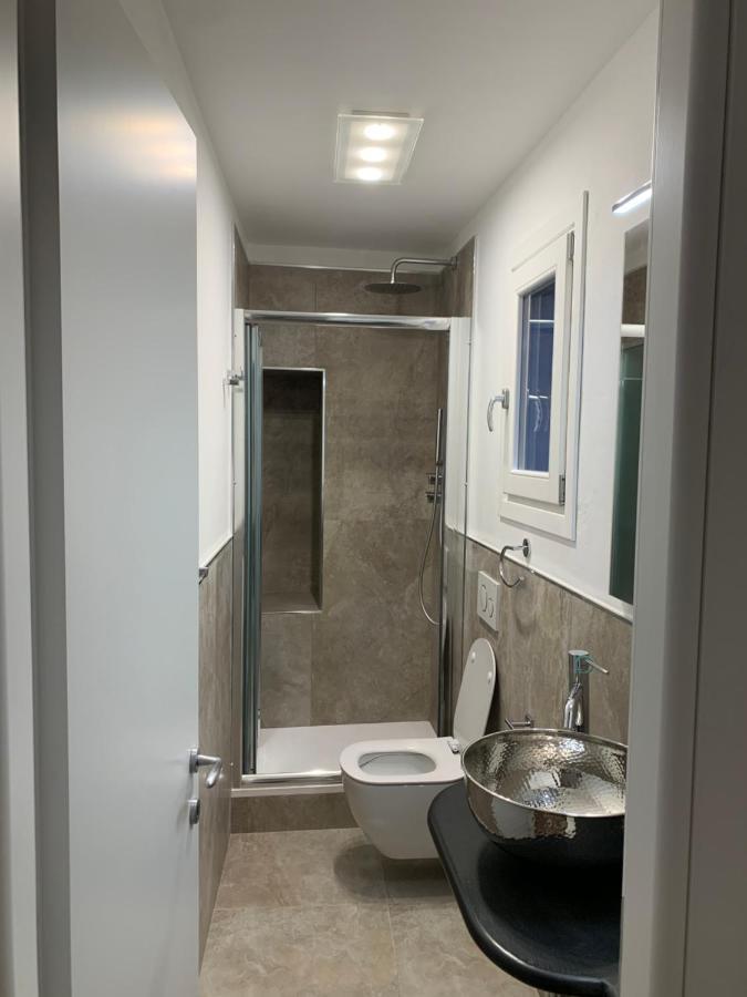 Casa Del Poeta Apartman Riva Ligure Kültér fotó