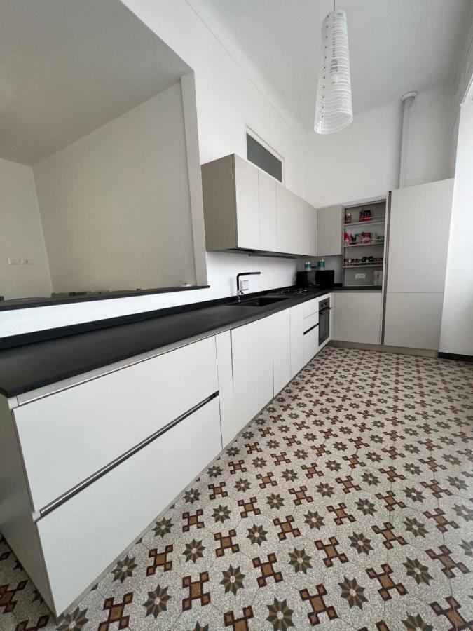 Casa Del Poeta Apartman Riva Ligure Kültér fotó